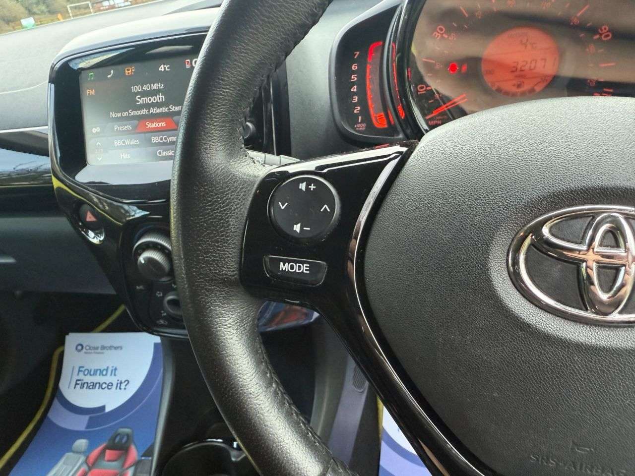 2016 TOYOTA AYGO 2016 TOYOTA AYGO