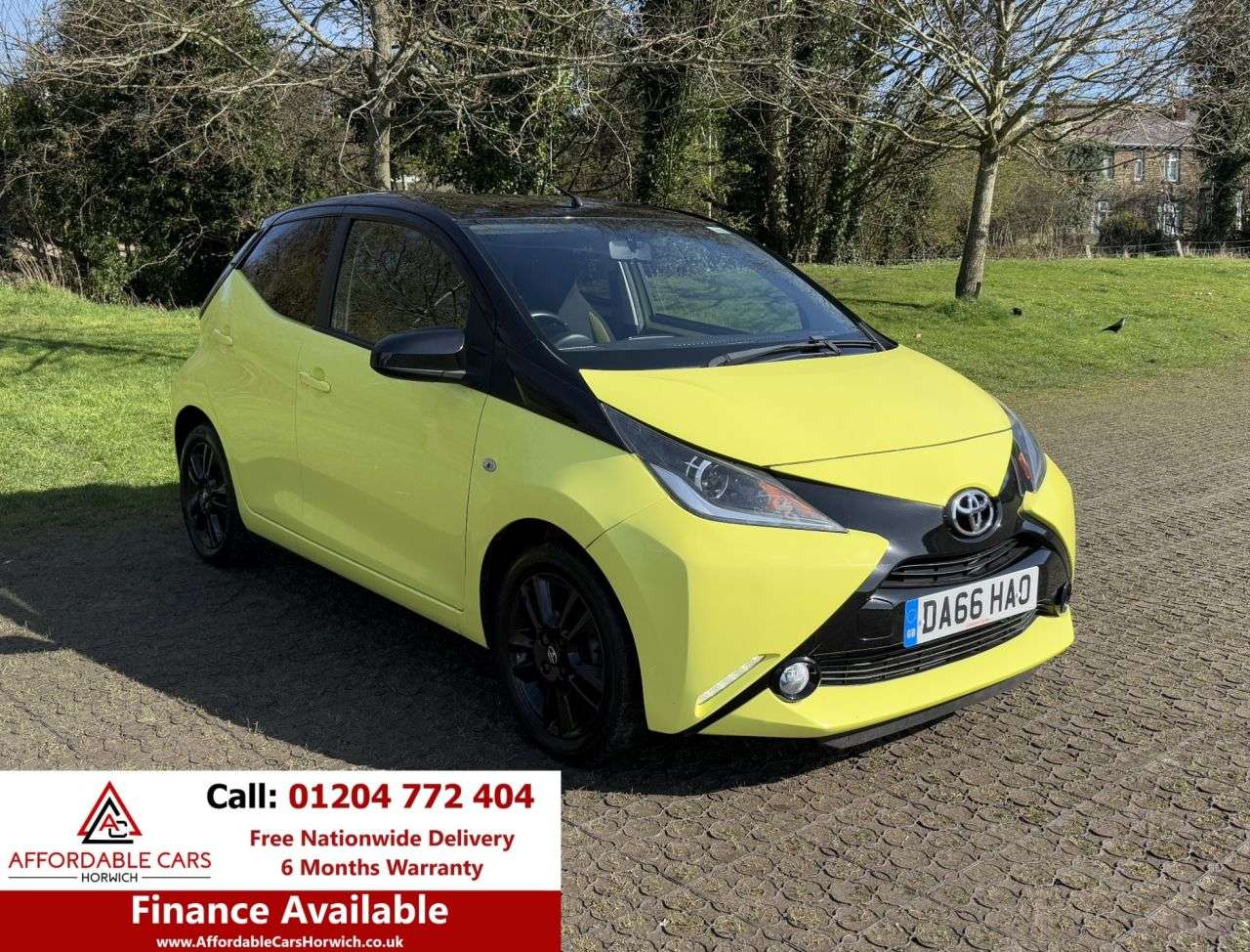 A 2016 TOYOTA AYGO 1.0 VVT-i x-cite 3 Yellow Bi-Tone Hatchback 5dr Petrol Manual Euro 6 (68 ps A 2016 TOYOTA AYGO 1.0 VVT-i x-cite 3 Yellow Bi-Tone Hatchback 5dr Petrol Manual Euro 6 (68 ps