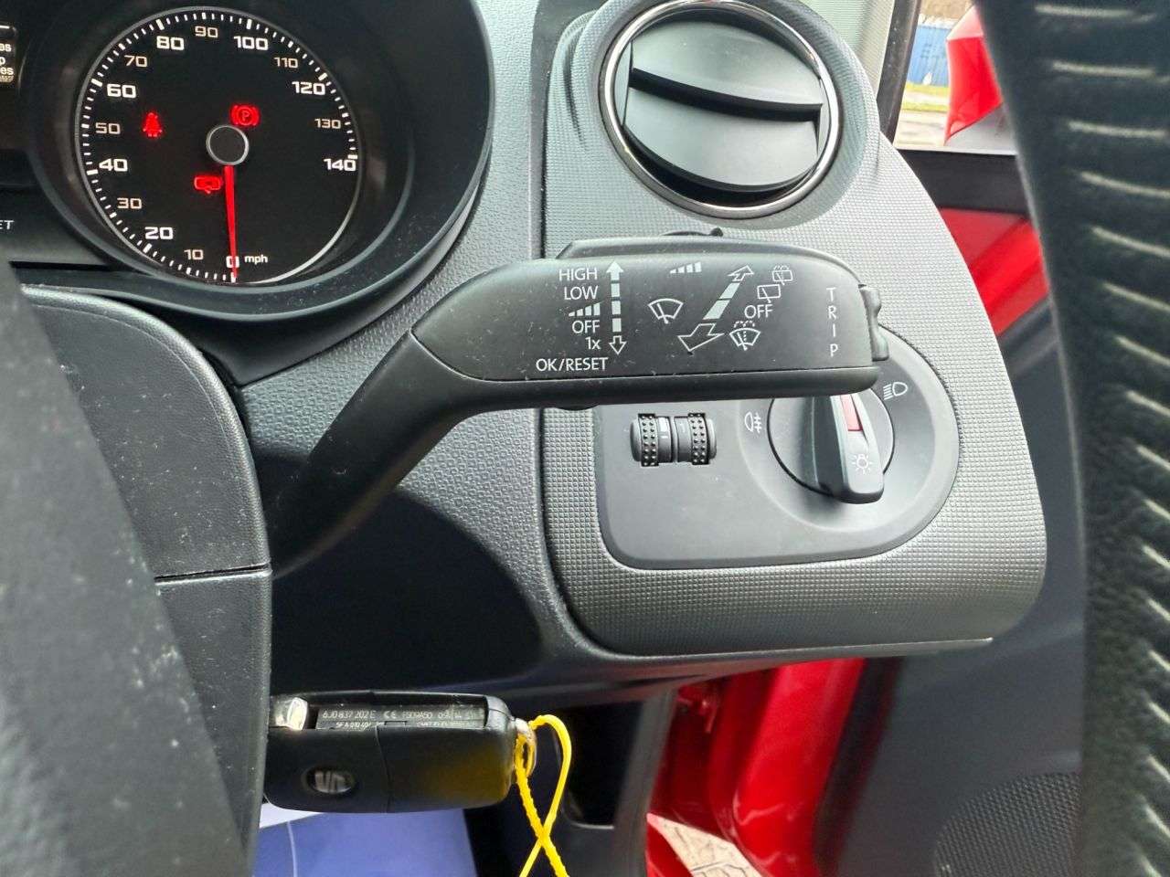 2014 SEAT IBIZA 2014 SEAT IBIZA