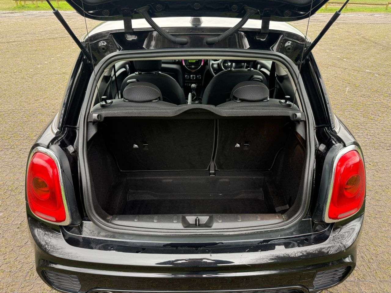 2017 MINI HATCH 2017 MINI HATCH