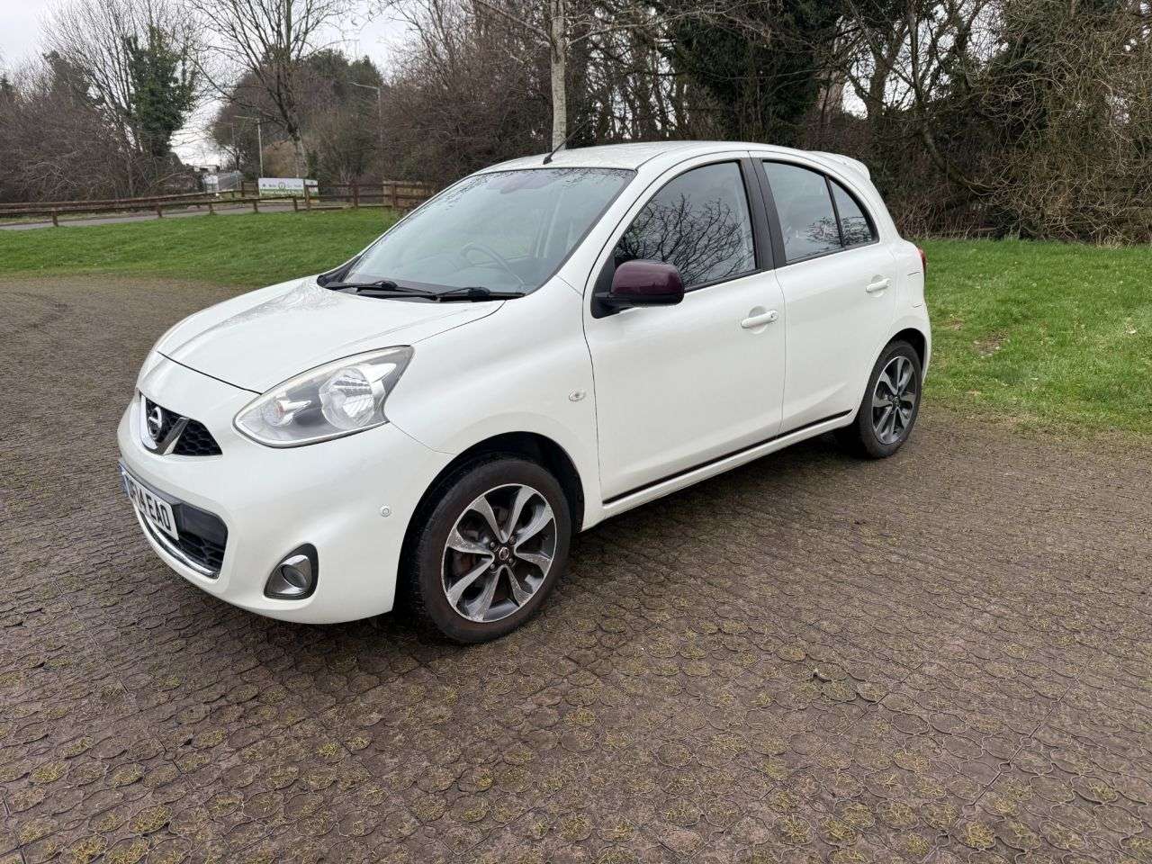 A 2014 NISSAN MICRA 1.2 Tekna Hatchback 5dr Petrol Manual Euro 5 (80 ps) A 2014 NISSAN MICRA 1.2 Tekna Hatchback 5dr Petrol Manual Euro 5 (80 ps)