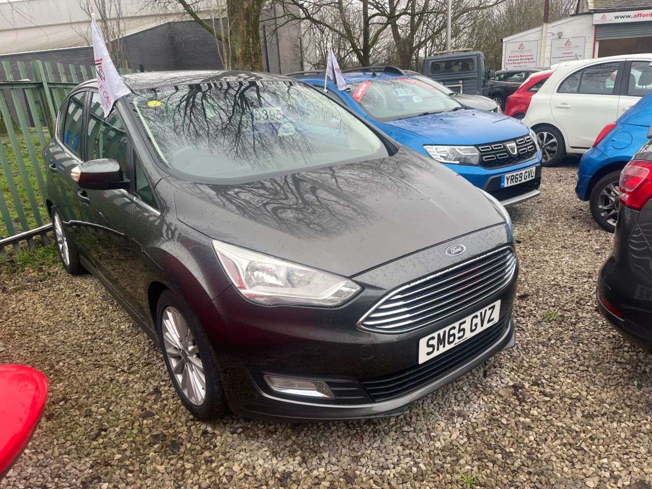 A 2015 FORD C-MAX 1.5 TDCi Titanium MPV 5dr Diesel Manual Euro 6 (s/s) (120 ps) Full Service A 2015 FORD C-MAX 1.5 TDCi Titanium MPV 5dr Diesel Manual Euro 6 (s/s) (120 ps) Full Service