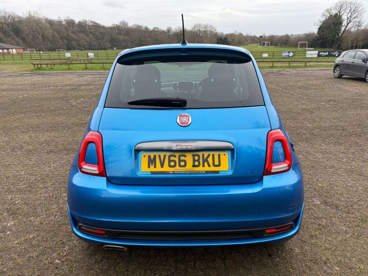 2016 FIAT 500 2016 FIAT 500