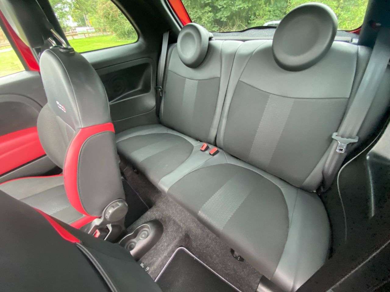 2014 FIAT 500 2014 FIAT 500