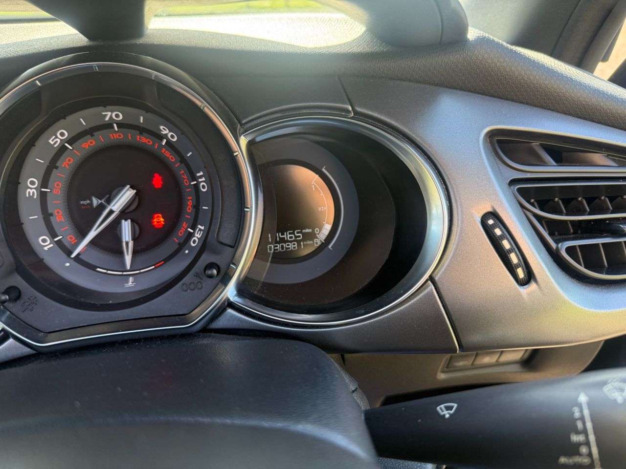 2016 DS AUTOMOBILES DS 3 CABRIO 2016 DS AUTOMOBILES DS 3 CABRIO