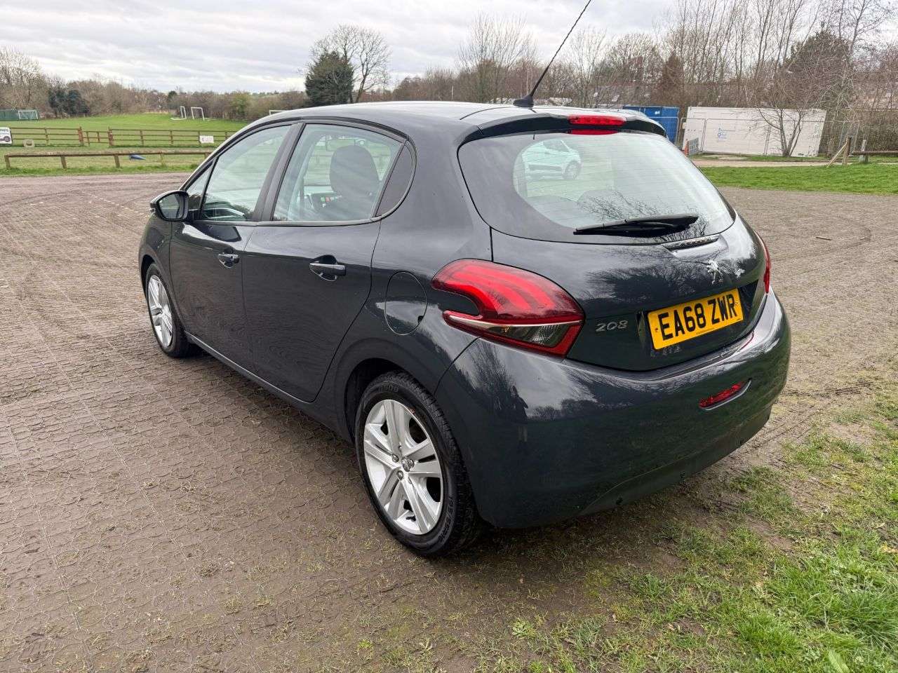 A 2018 PEUGEOT 208 1.2 PureTech Active Hatchback 5dr Petrol Manual Euro 6 (s/s) (82 ps) 2 Keys A 2018 PEUGEOT 208 1.2 PureTech Active Hatchback 5dr Petrol Manual Euro 6 (s/s) (82 ps) 2 Keys