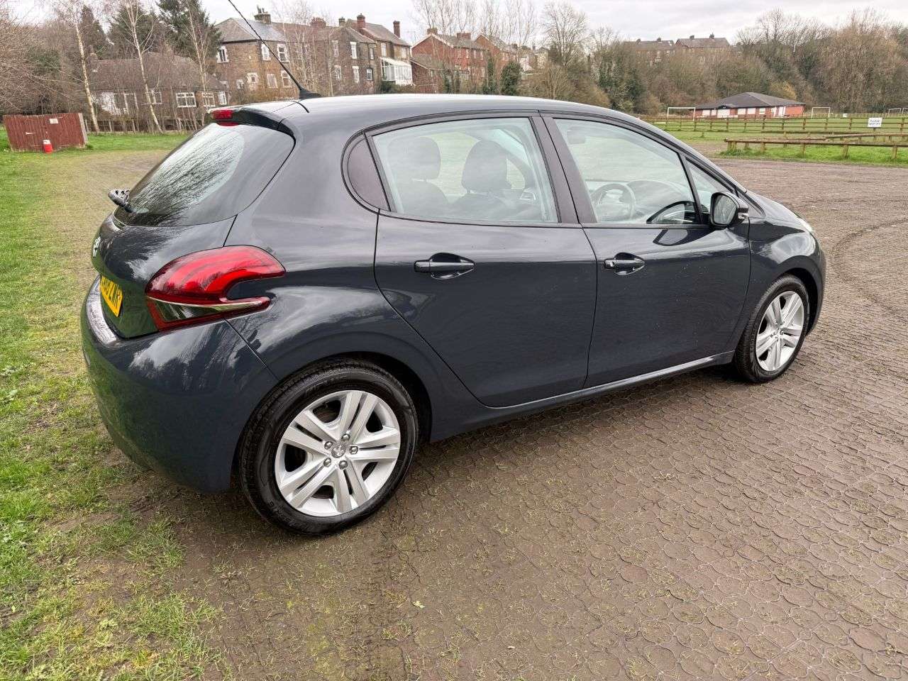 2018 PEUGEOT 208 2018 PEUGEOT 208