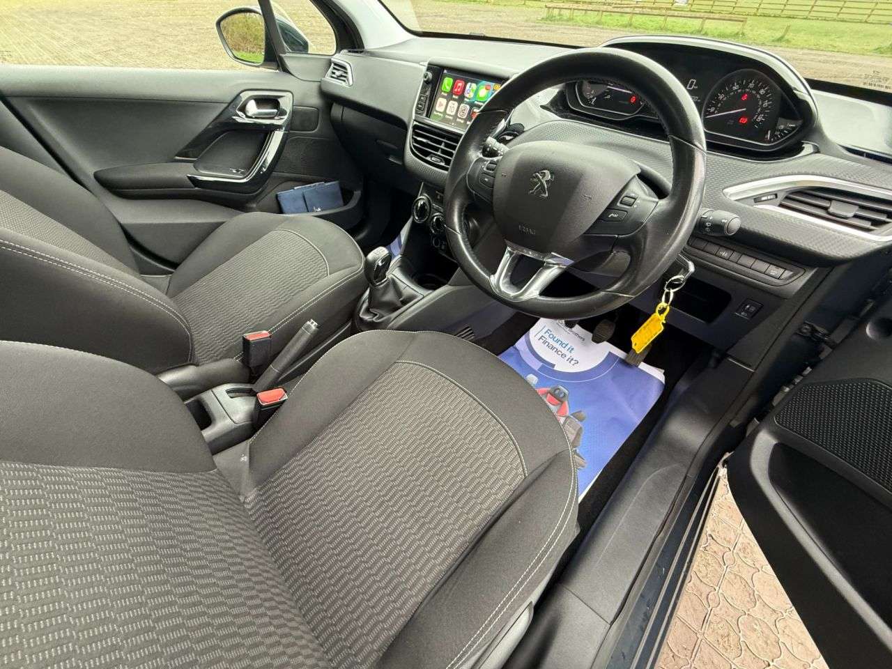 2018 PEUGEOT 208 2018 PEUGEOT 208