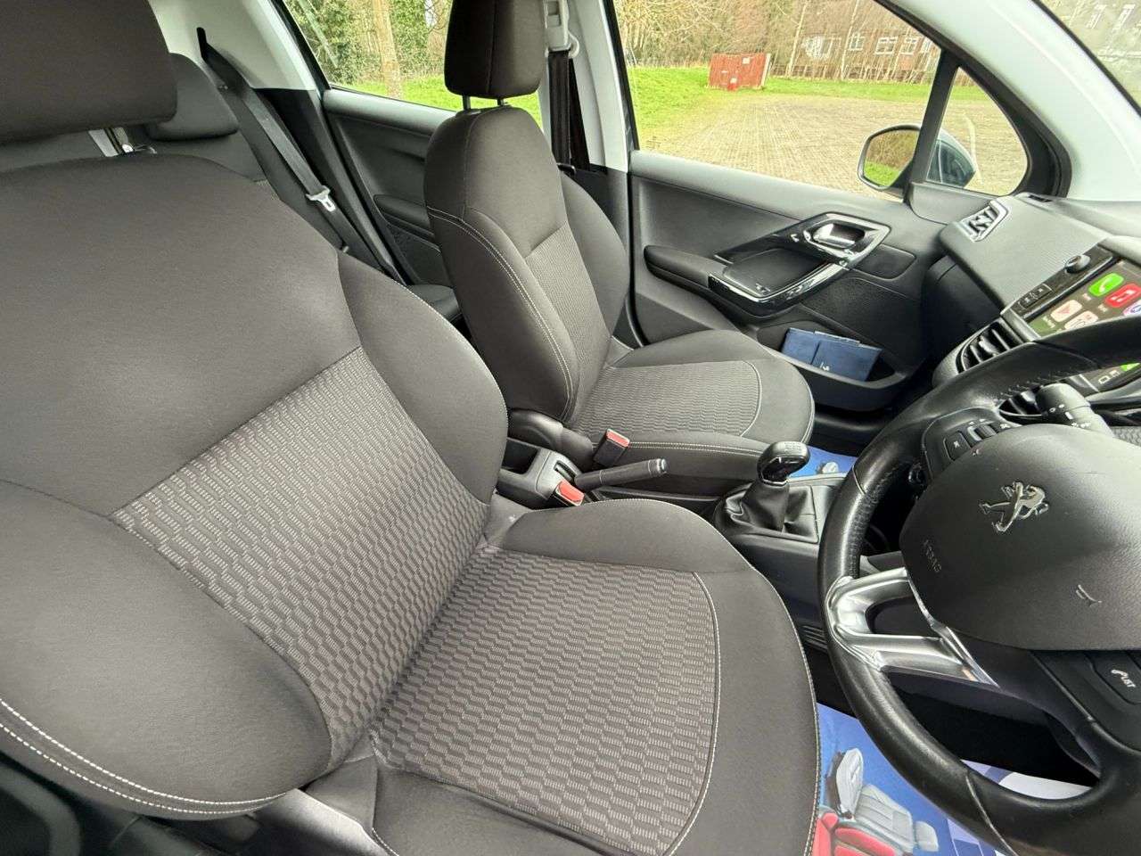 2018 PEUGEOT 208 2018 PEUGEOT 208