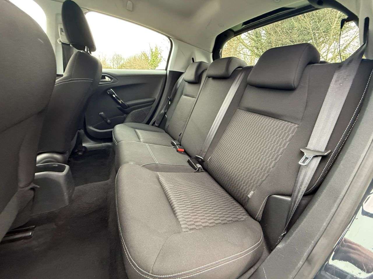 2018 PEUGEOT 208 2018 PEUGEOT 208