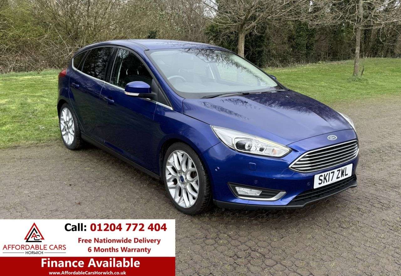 A 2017 FORD FOCUS 1.0T EcoBoost Titanium X Hatchback 5dr Petrol Manual Euro 6 (s/s) (125 ps) A 2017 FORD FOCUS 1.0T EcoBoost Titanium X Hatchback 5dr Petrol Manual Euro 6 (s/s) (125 ps)
