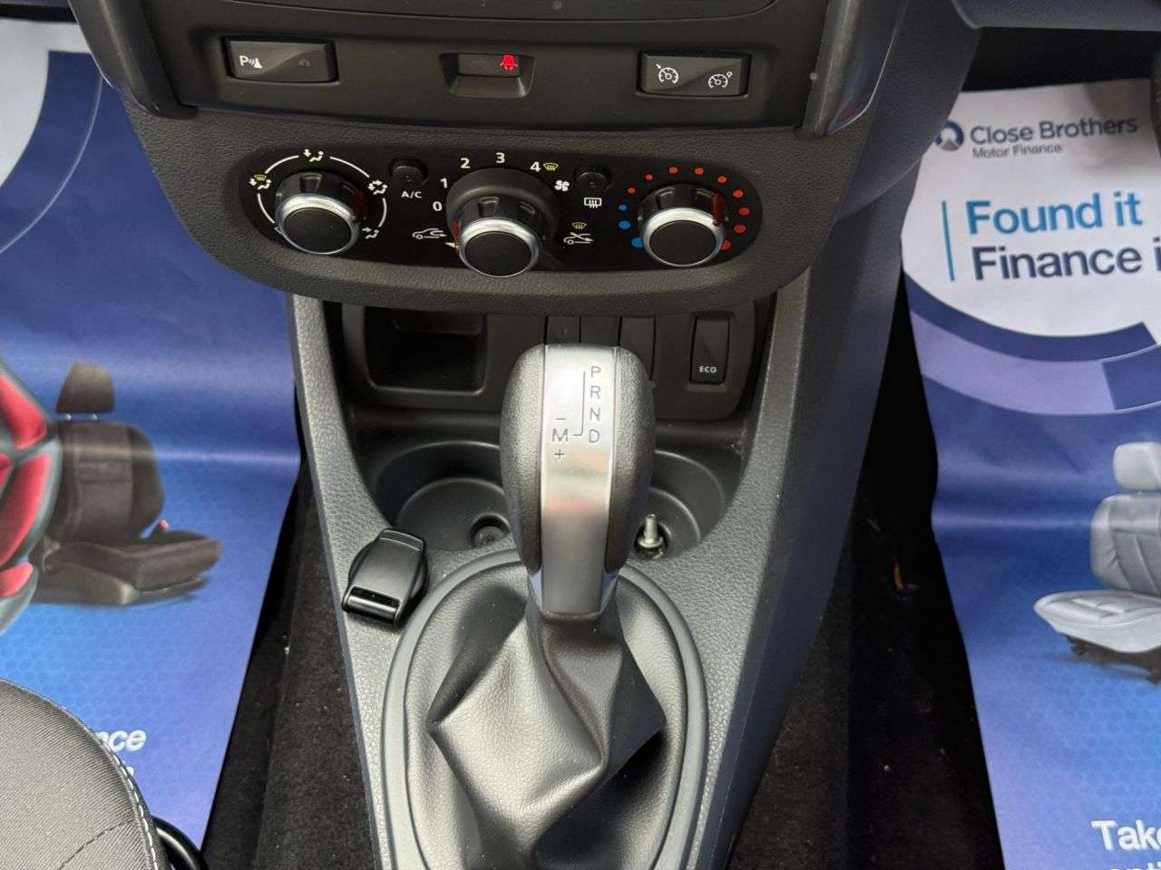 2018 DACIA DUSTER 2018 DACIA DUSTER