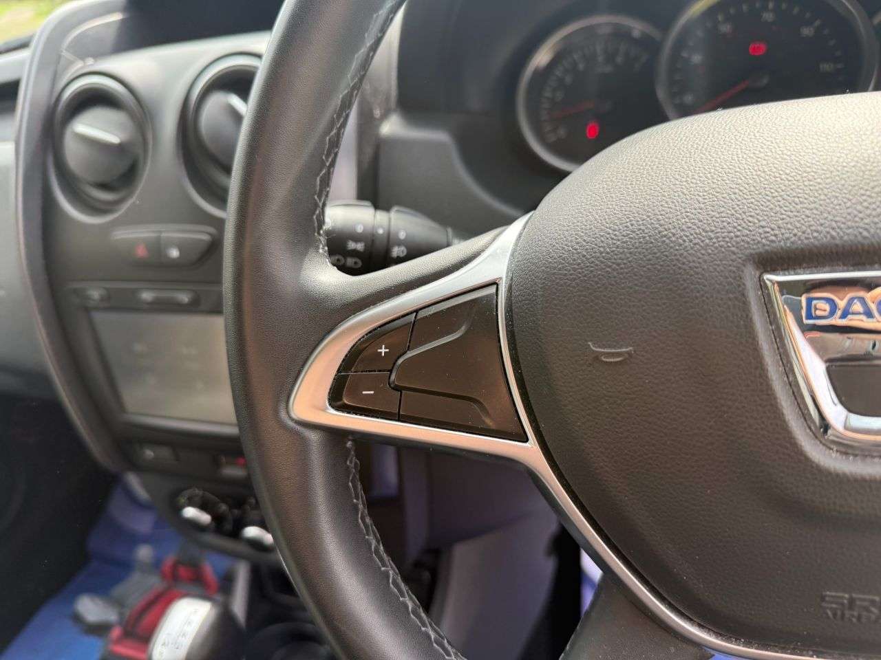 2018 DACIA DUSTER 2018 DACIA DUSTER