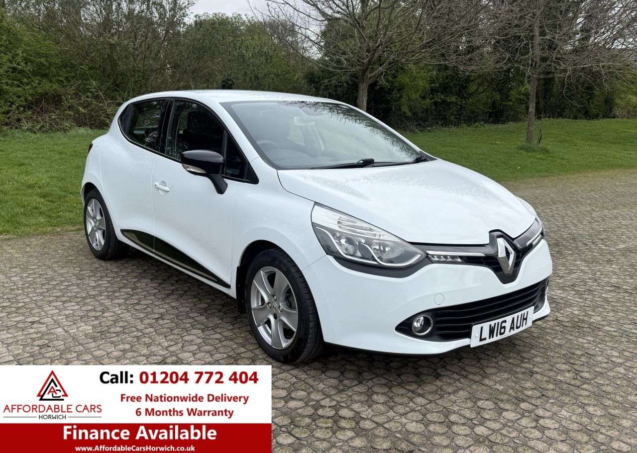 A 2016 RENAULT CLIO 1.2 16V Dynamique Nav Hatchback 5dr Petrol Manual Euro 6 (75 ps) Full Servi A 2016 RENAULT CLIO 1.2 16V Dynamique Nav Hatchback 5dr Petrol Manual Euro 6 (75 ps) Full Servi