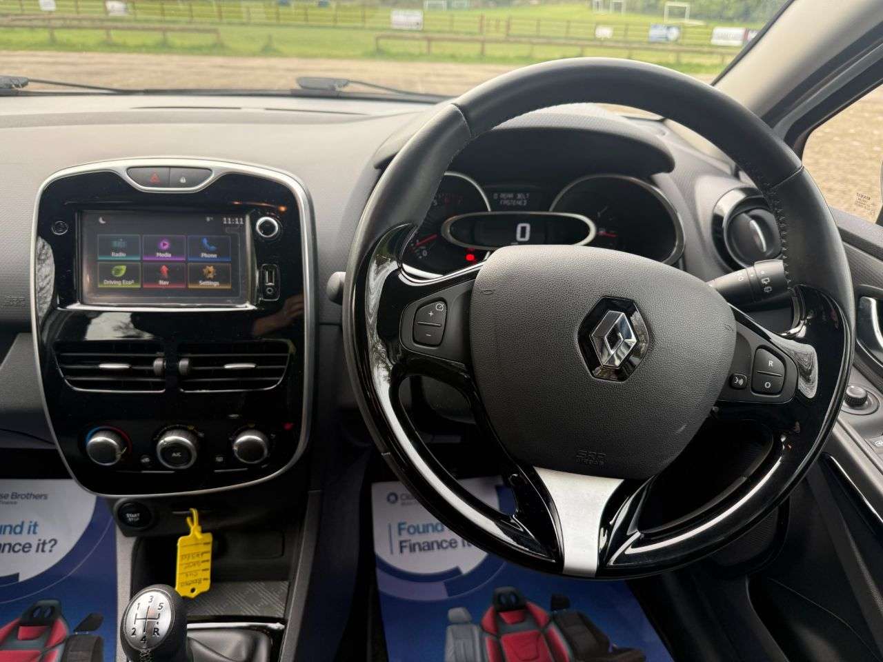 2016 RENAULT CLIO 2016 RENAULT CLIO