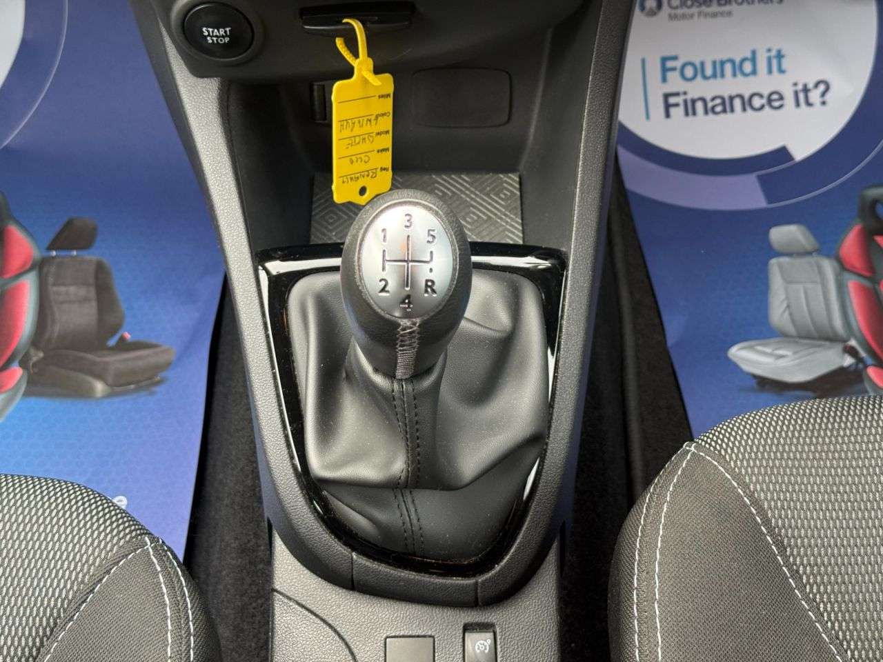 2016 RENAULT CLIO 2016 RENAULT CLIO