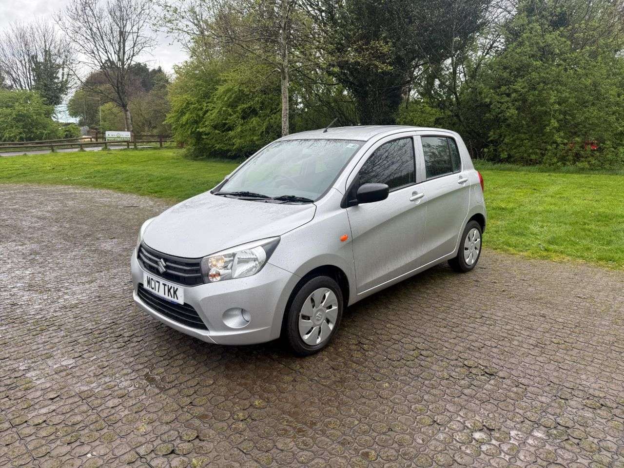 A 2017 SUZUKI CELERIO 1.0 SZ2 Hatchback 5dr Petrol Manual Euro 6 (68 ps) 2 Keys, Service History. A 2017 SUZUKI CELERIO 1.0 SZ2 Hatchback 5dr Petrol Manual Euro 6 (68 ps) 2 Keys, Service History.
