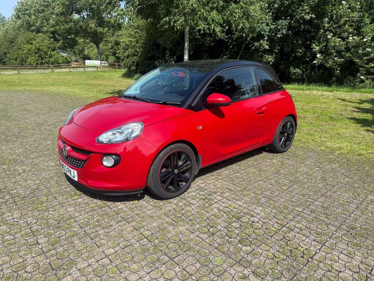 A 2013 VAUXHALL ADAM 1.2 ecoFLEX 16v JAM Hatchback 3dr Petrol Manual Euro 5 (s/s) (70 ps) A 2013 VAUXHALL ADAM 1.2 ecoFLEX 16v JAM Hatchback 3dr Petrol Manual Euro 5 (s/s) (70 ps)