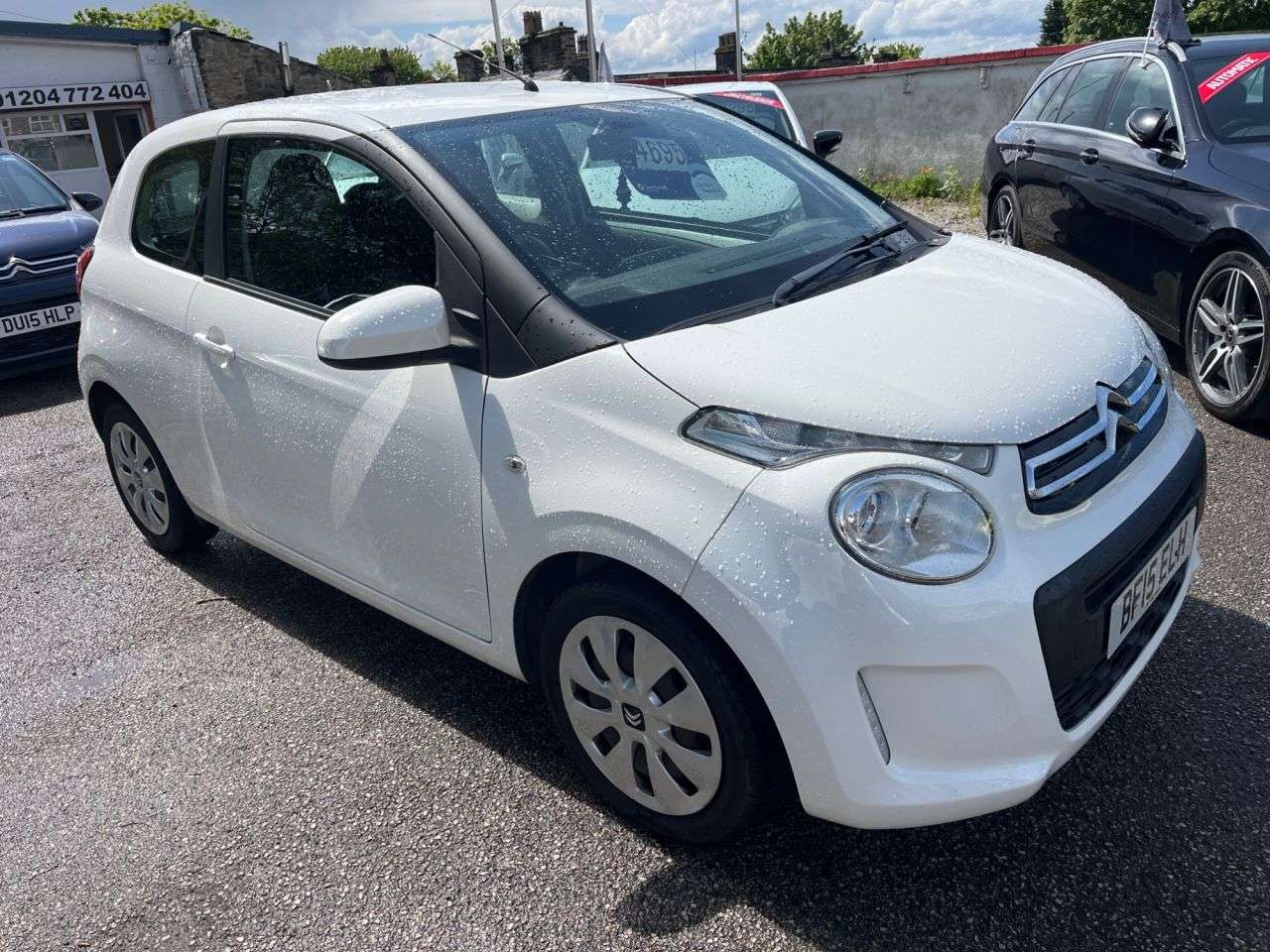 A 2015 CITROEN C1 1.0 VTi Feel Hatchback 3dr Petrol Manual Euro 5 (Euro 5) (68 ps) A 2015 CITROEN C1 1.0 VTi Feel Hatchback 3dr Petrol Manual Euro 5 (Euro 5) (68 ps)