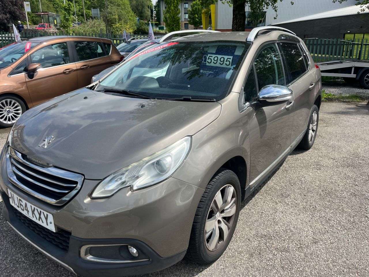A 2014 PEUGEOT 2008 1.6 e-HDi Allure SUV 5dr Diesel EGC Euro 5 (s/s) (92 ps) A 2014 PEUGEOT 2008 1.6 e-HDi Allure SUV 5dr Diesel EGC Euro 5 (s/s) (92 ps)