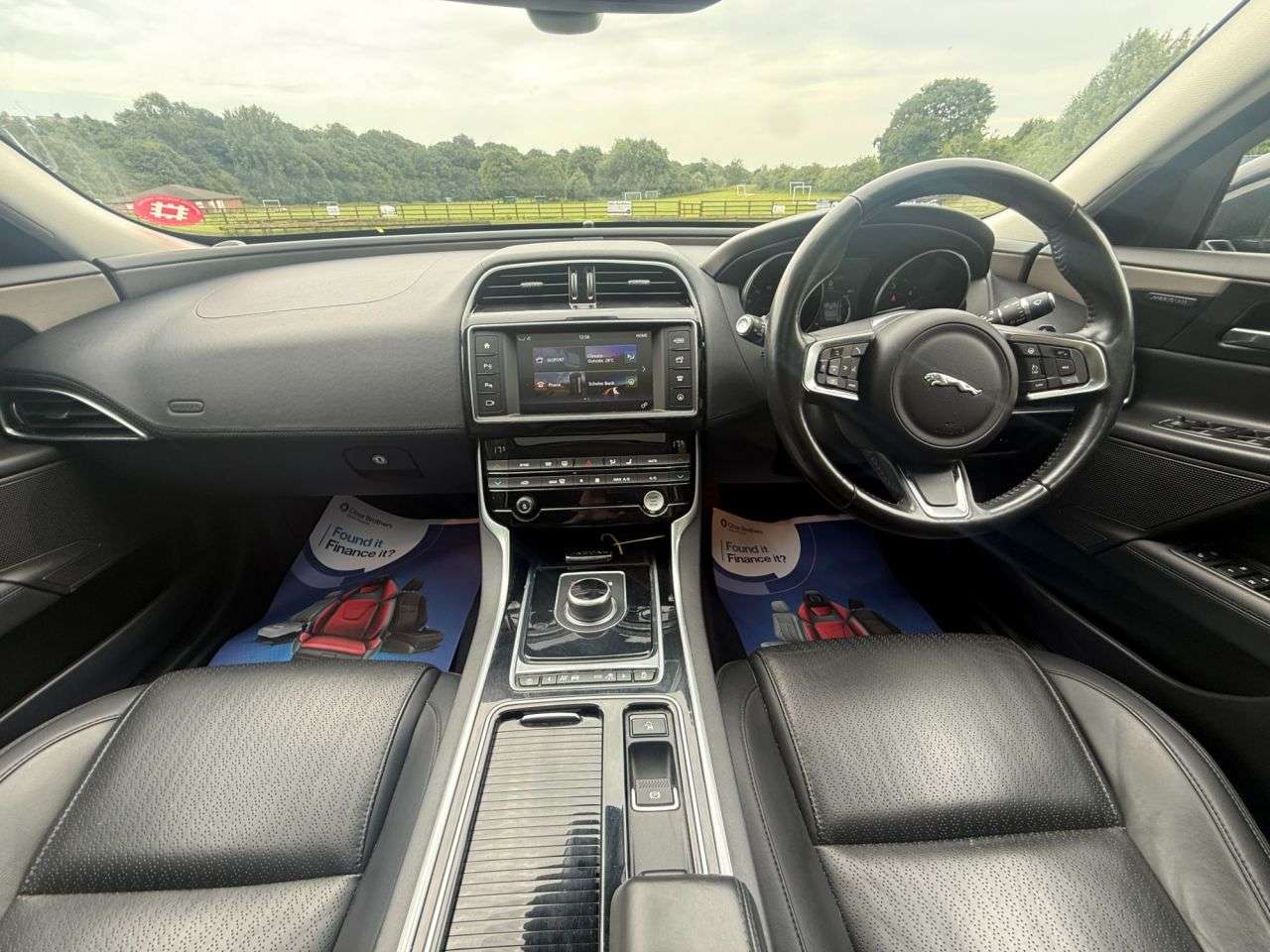 2017 JAGUAR XE 2017 JAGUAR XE