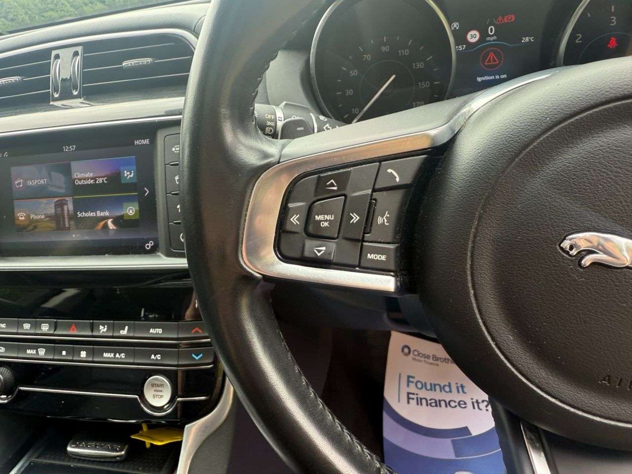 2017 JAGUAR XE 2017 JAGUAR XE