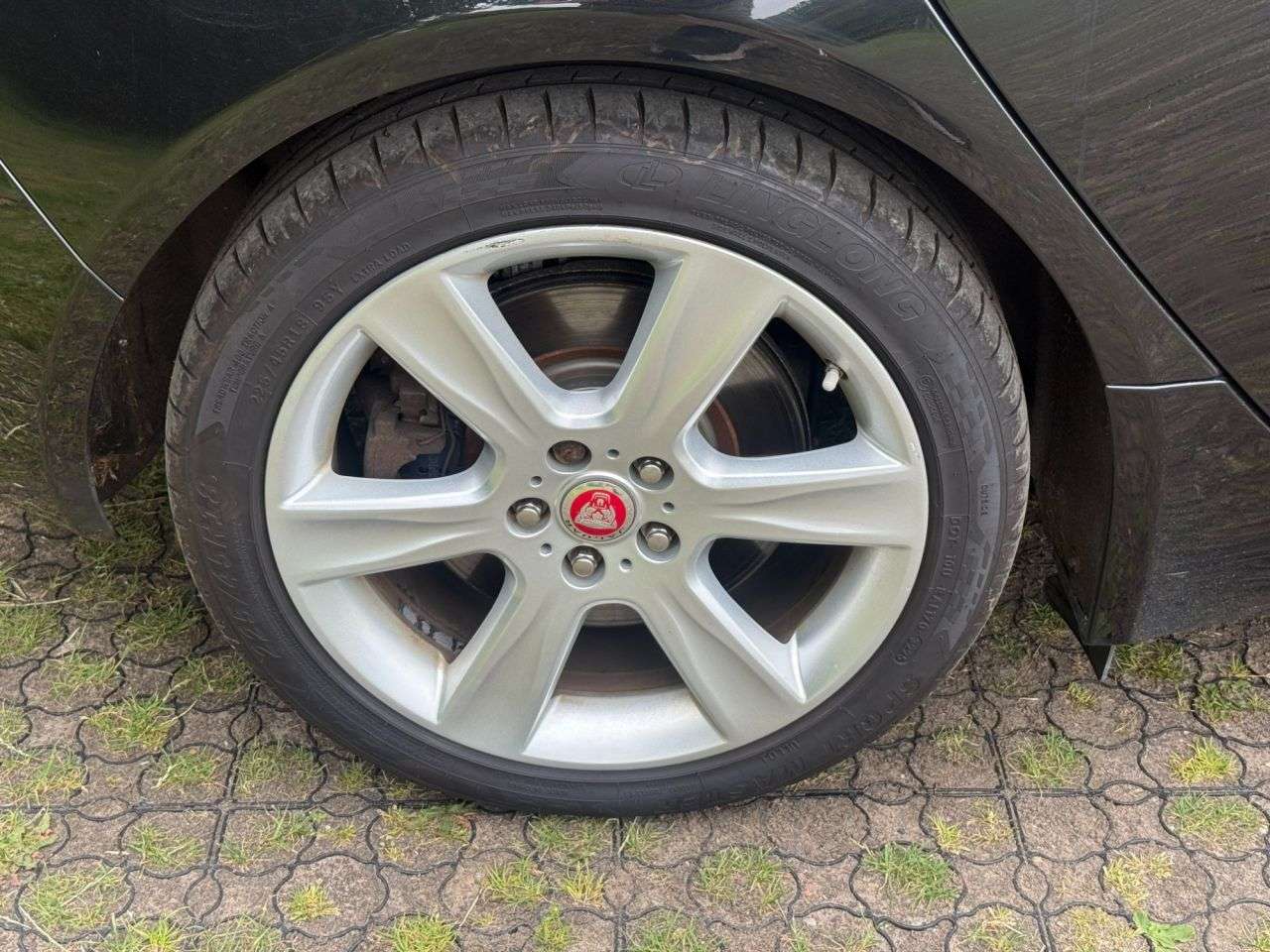 2017 JAGUAR XE 2017 JAGUAR XE
