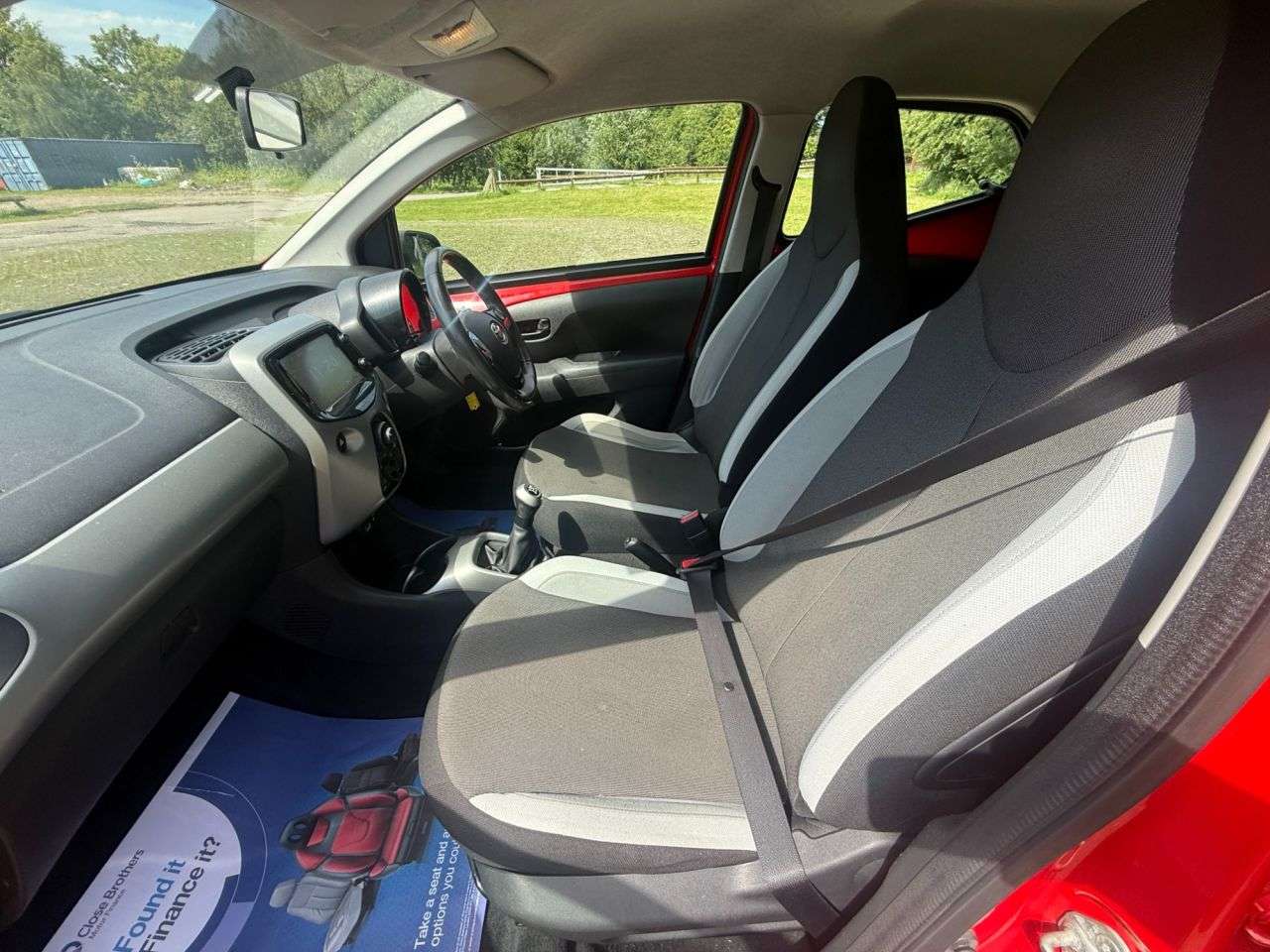 2014 TOYOTA AYGO 2014 TOYOTA AYGO