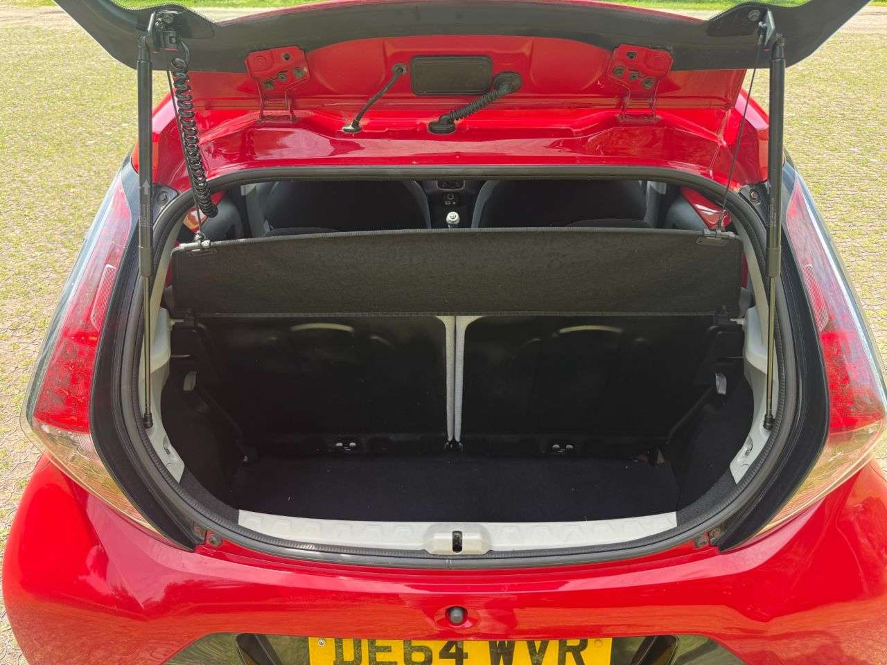 2014 TOYOTA AYGO 2014 TOYOTA AYGO
