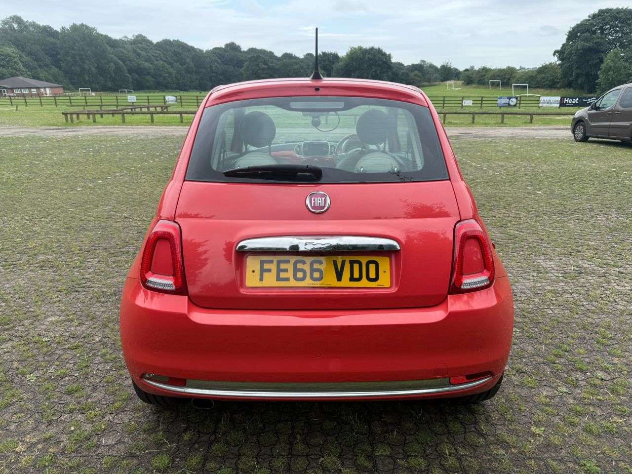 2016 FIAT 500 2016 FIAT 500