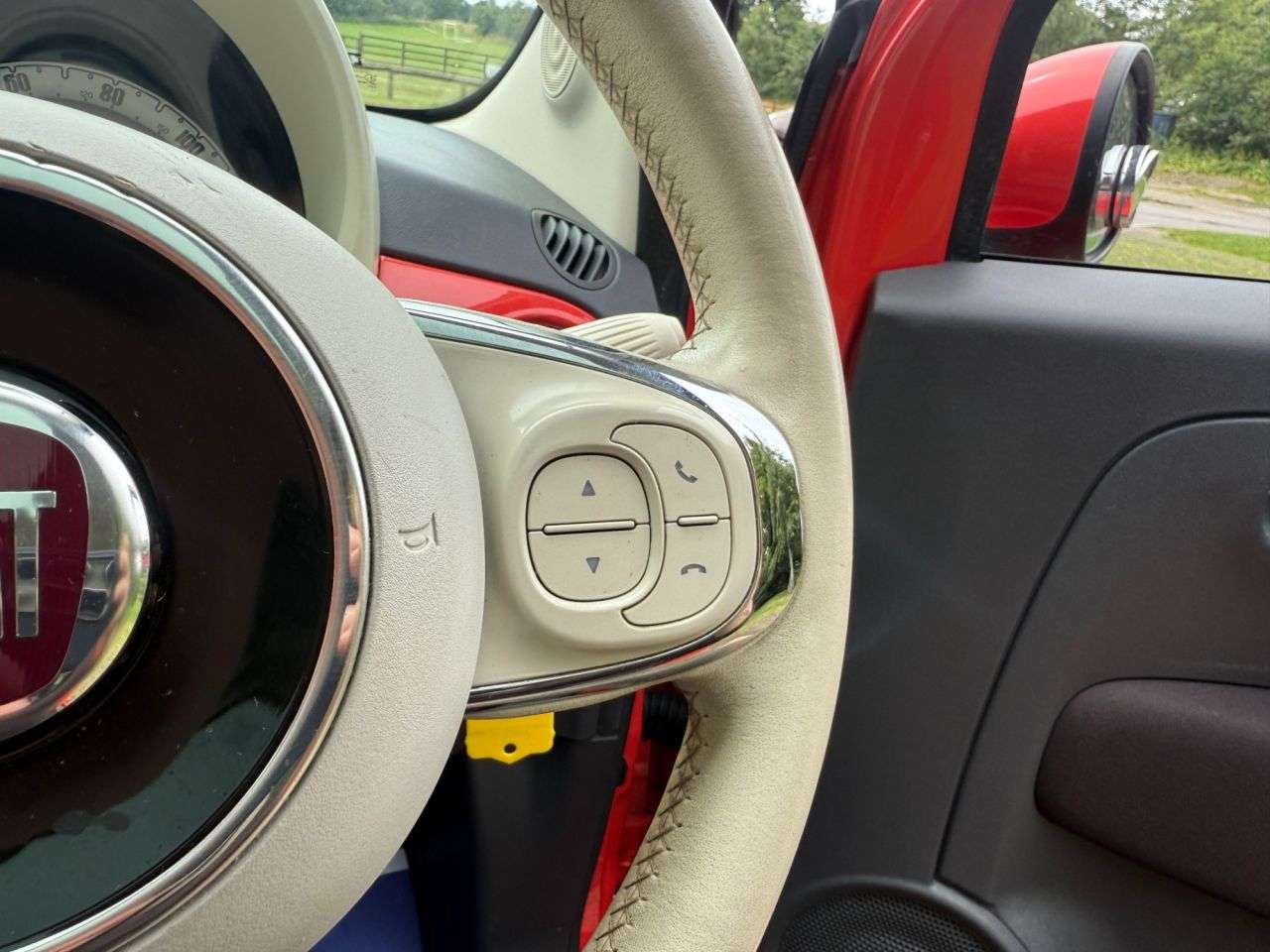 2016 FIAT 500 2016 FIAT 500