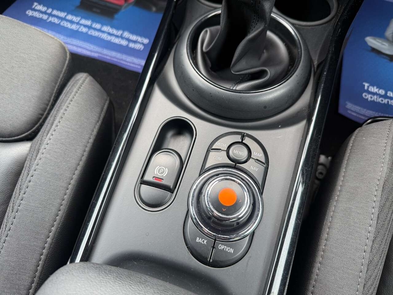 2018 MINI CLUBMAN 2018 MINI CLUBMAN