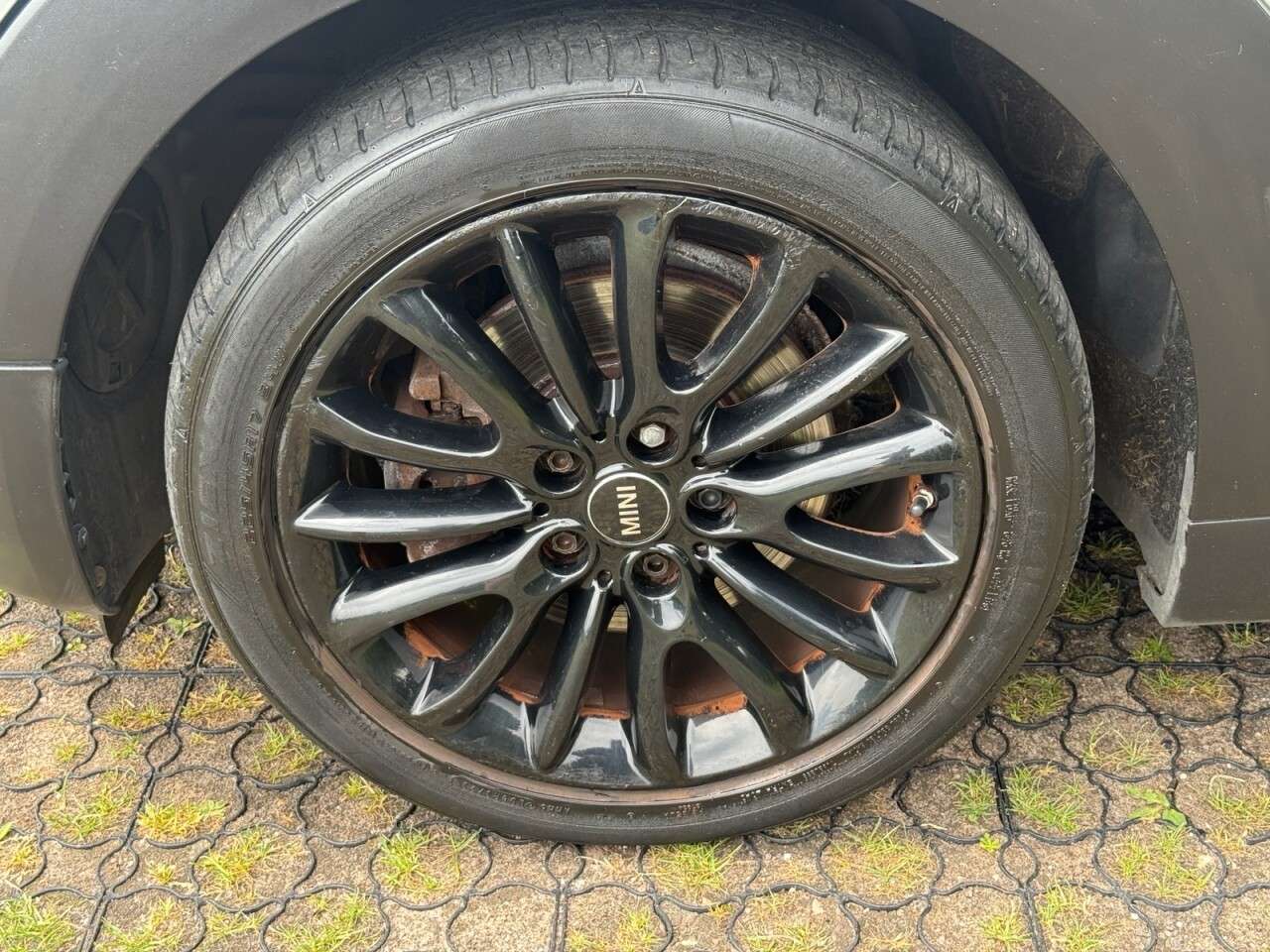 2018 MINI CLUBMAN 2018 MINI CLUBMAN