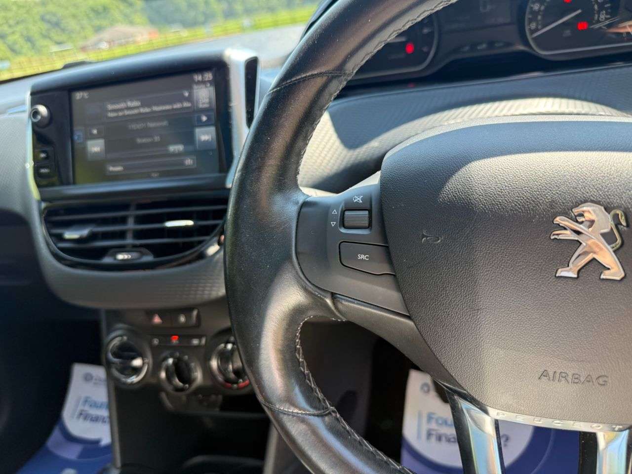2016 PEUGEOT 208 2016 PEUGEOT 208