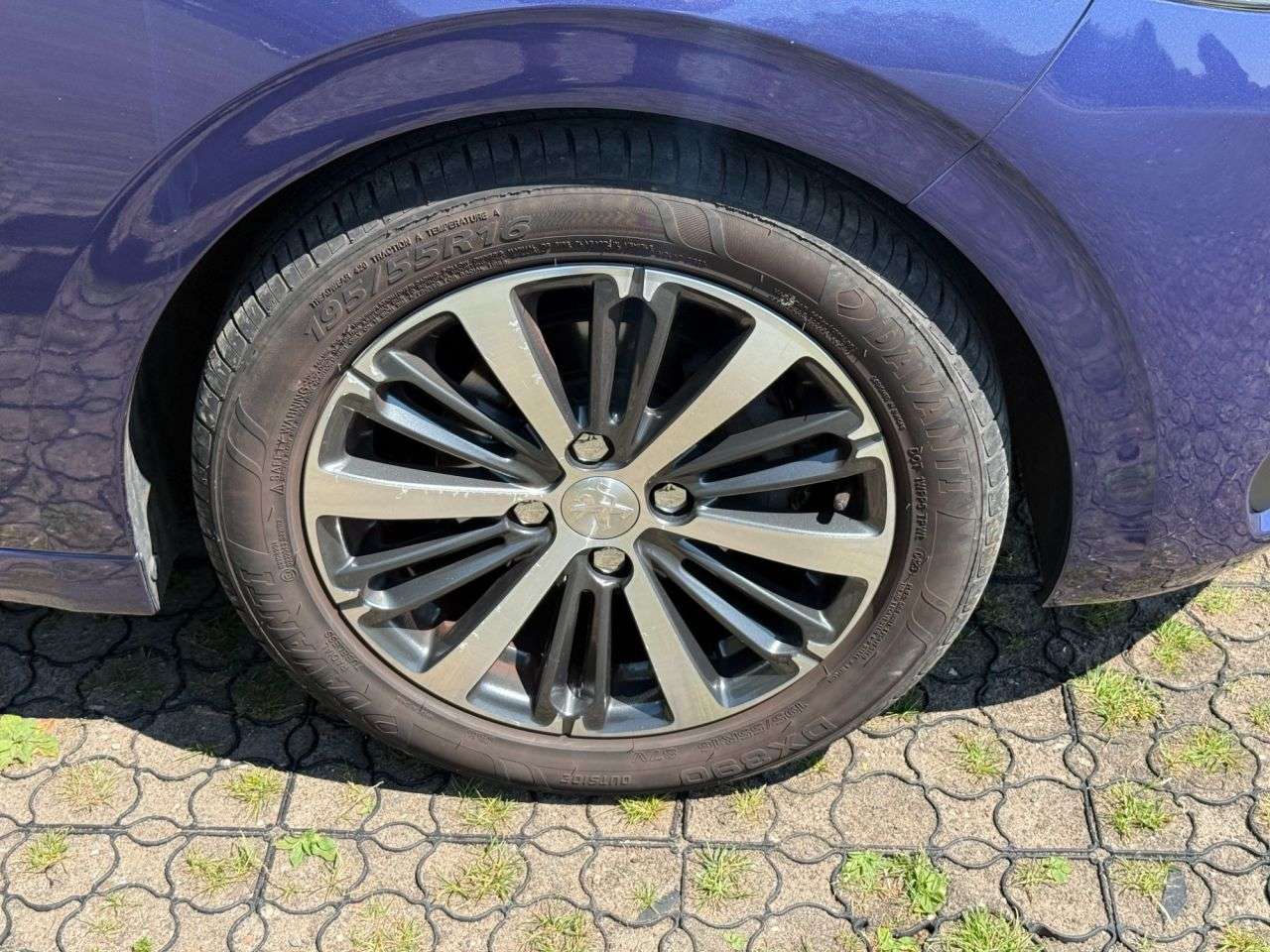 2016 PEUGEOT 208 2016 PEUGEOT 208