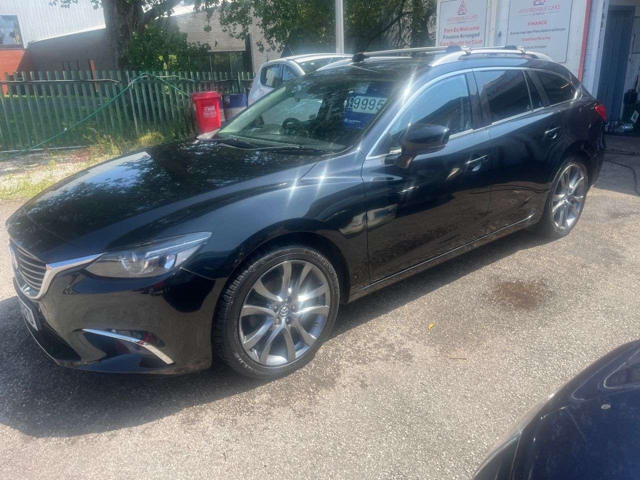 A 2016 MAZDA MAZDA6 2.2 SKYACTIV-D Sport Nav Estate 5dr Diesel Auto Euro 6 (s/s) (175 ps) A 2016 MAZDA MAZDA6 2.2 SKYACTIV-D Sport Nav Estate 5dr Diesel Auto Euro 6 (s/s) (175 ps)