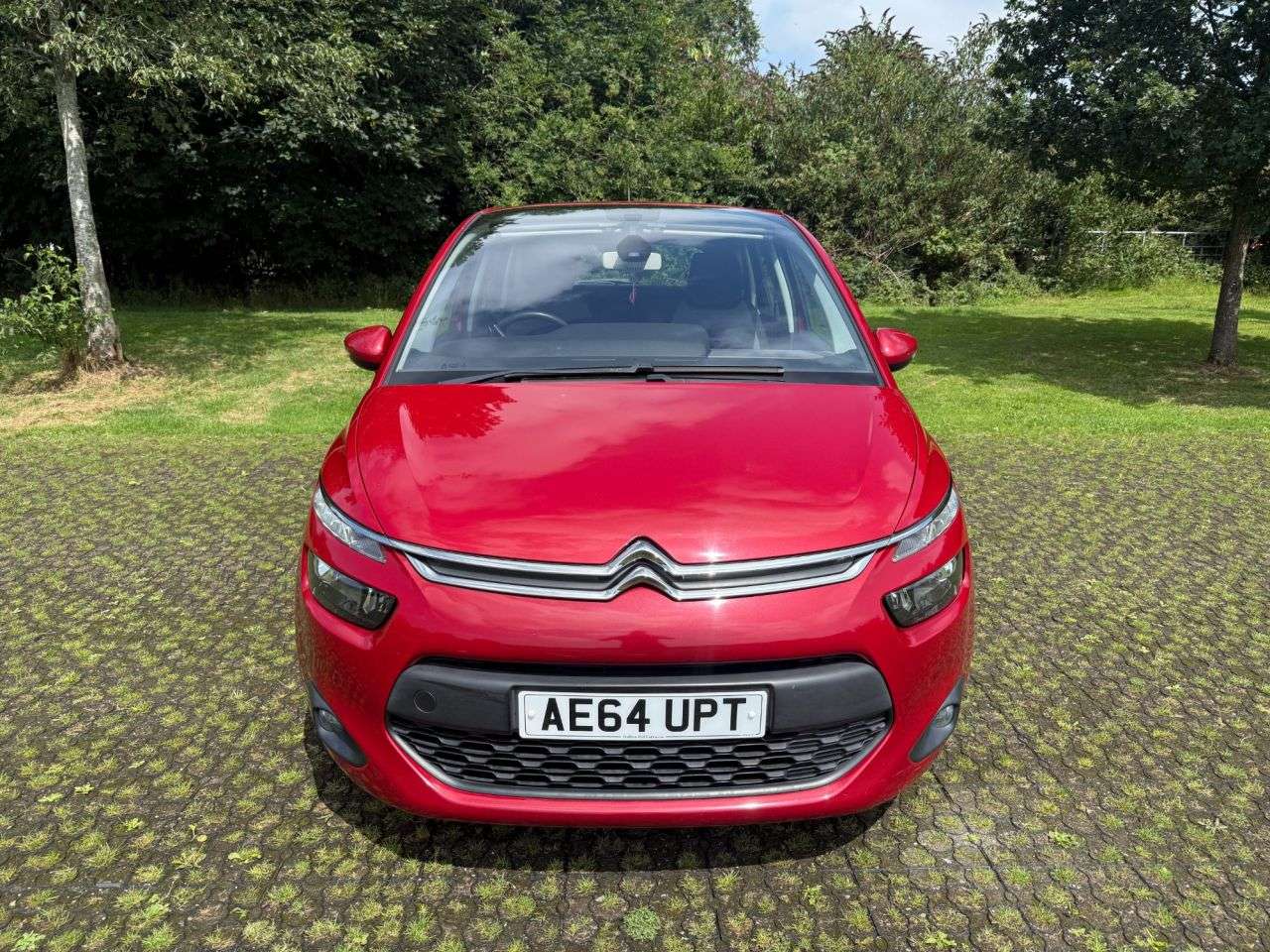 A 2014 CITROEN C4 PICASSO 1.6 e-HDi Airdream VTR+ MPV 5dr Diesel ETG6 Euro 5 (s/s) (115 ps) A 2014 CITROEN C4 PICASSO 1.6 e-HDi Airdream VTR+ MPV 5dr Diesel ETG6 Euro 5 (s/s) (115 ps)