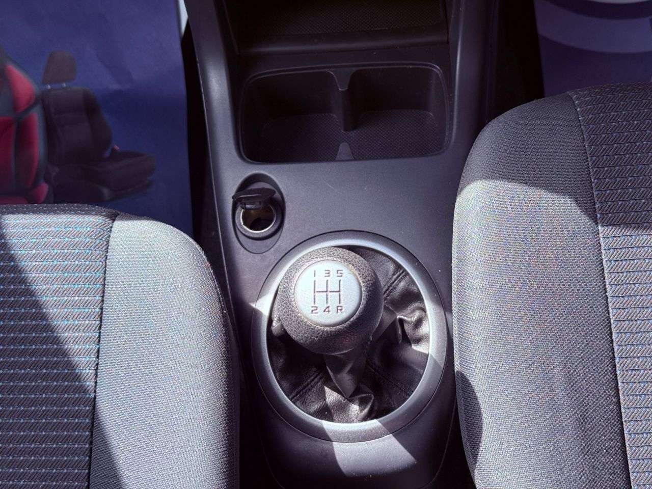 2011 SUZUKI SWIFT 2011 SUZUKI SWIFT