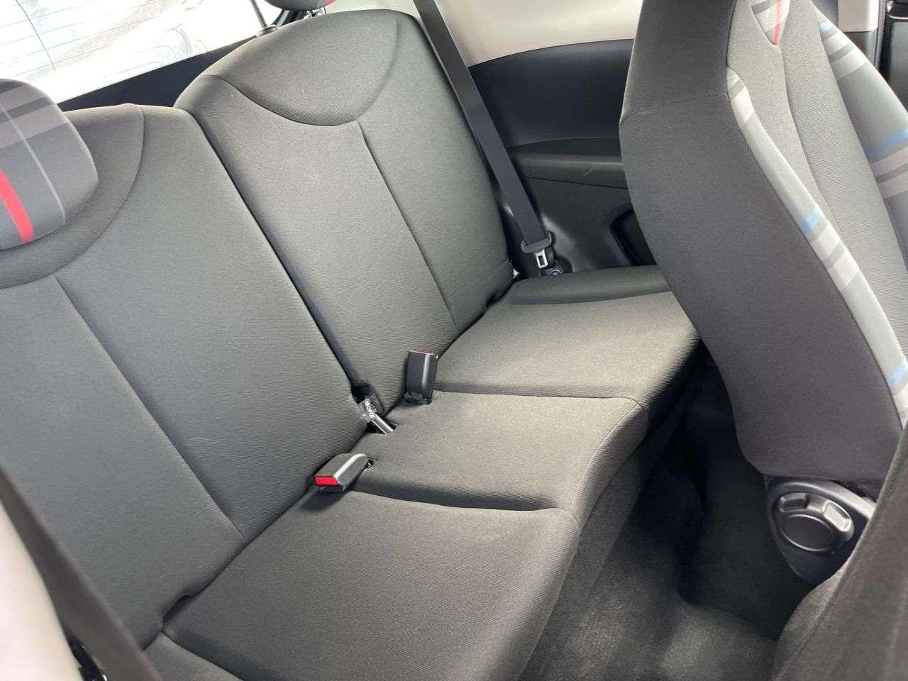 2015 PEUGEOT 108 2015 PEUGEOT 108