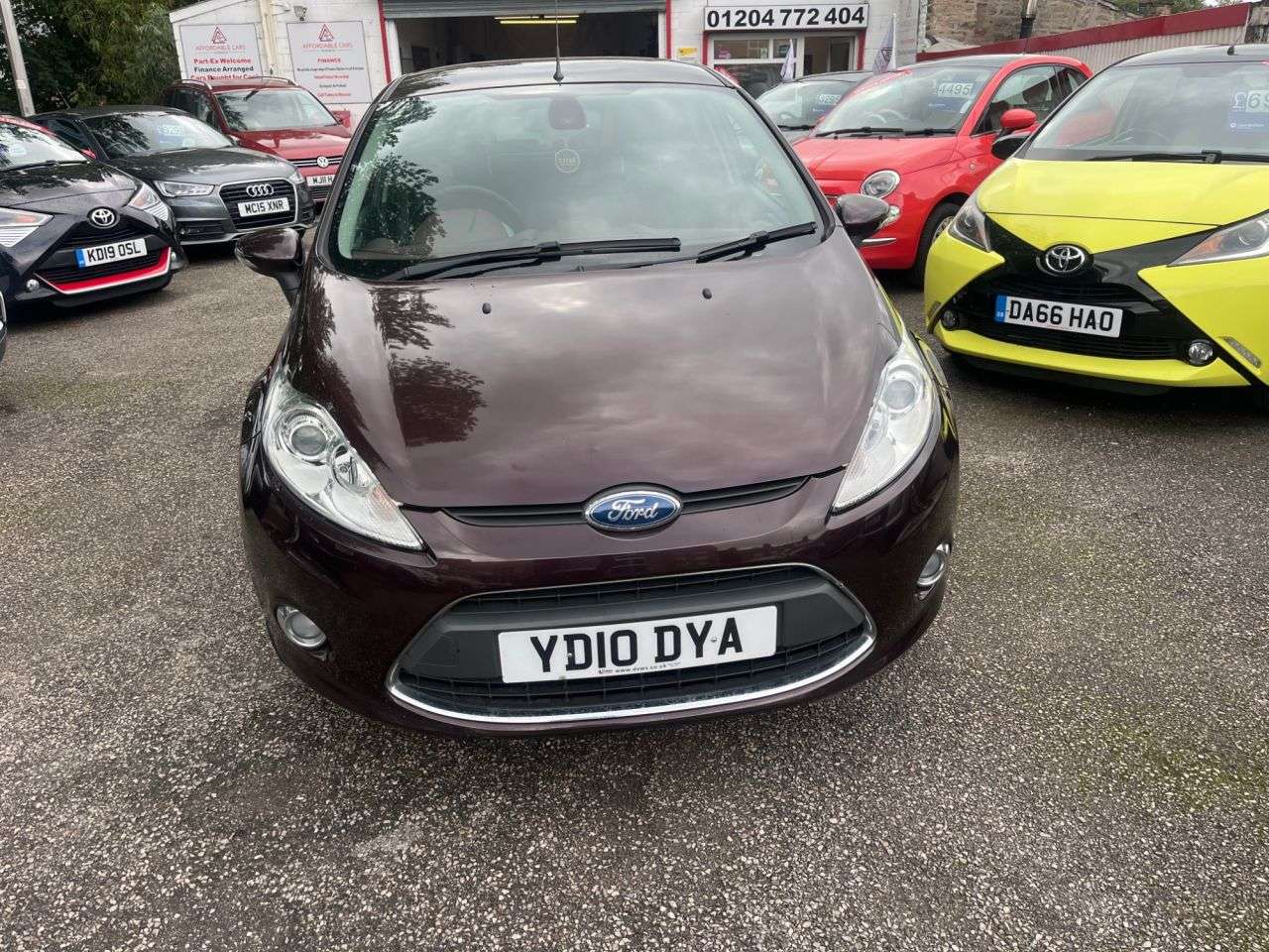 A 2010 FORD FIESTA 1.4 Titanium Hatchback 5dr Petrol Manual (133 g/km, 94 bhp) A 2010 FORD FIESTA 1.4 Titanium Hatchback 5dr Petrol Manual (133 g/km, 94 bhp)
