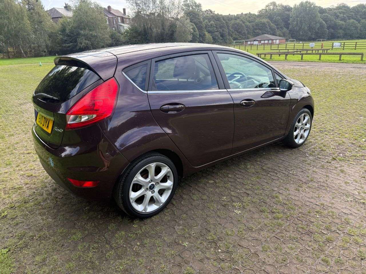 2010 FORD FIESTA 2010 FORD FIESTA