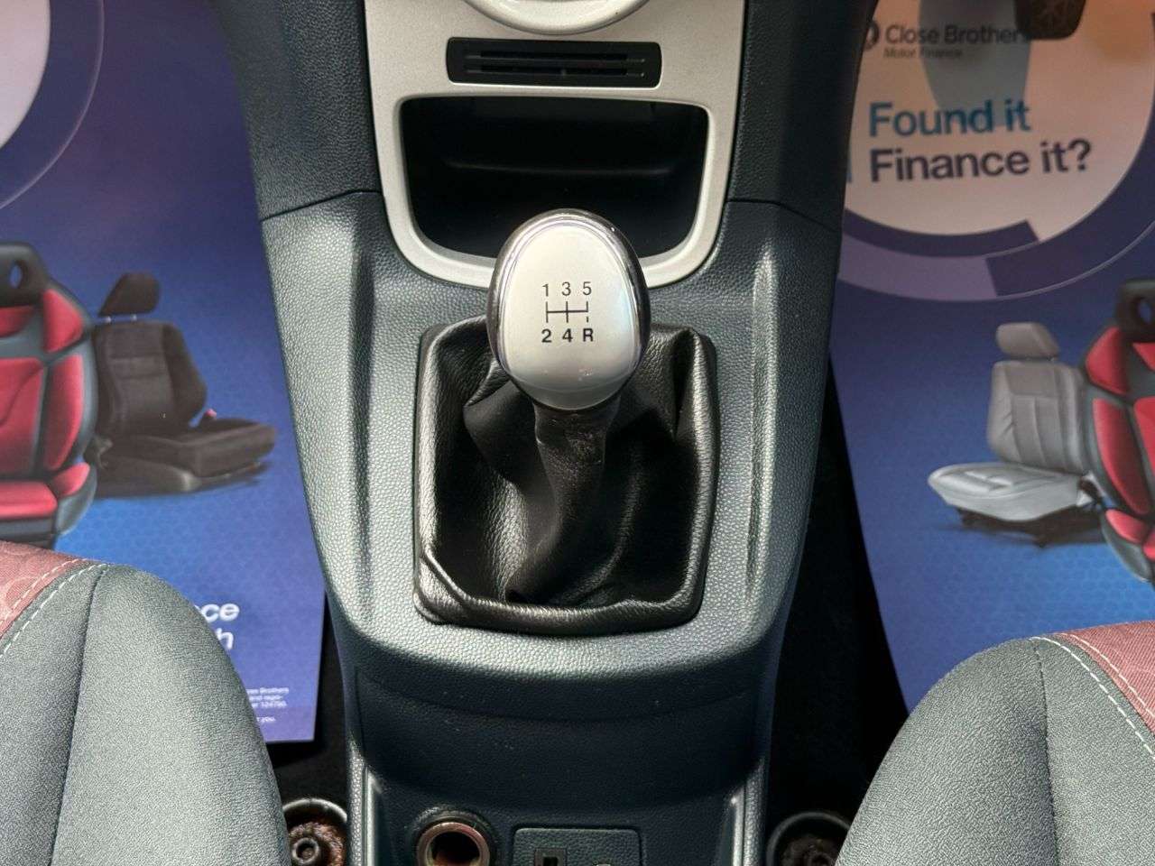 2010 FORD FIESTA 2010 FORD FIESTA