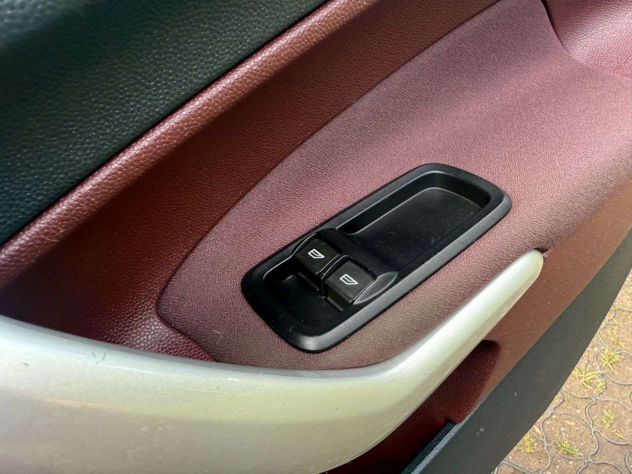 2010 FORD FIESTA 2010 FORD FIESTA