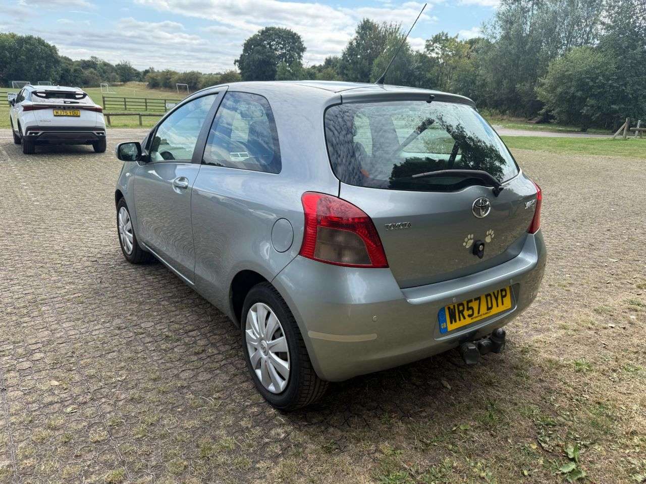 A 2007 TOYOTA YARIS 1.3 T3 Hatchback 3dr Petrol Multimode (136 g/km, 85 bhp) A 2007 TOYOTA YARIS 1.3 T3 Hatchback 3dr Petrol Multimode (136 g/km, 85 bhp)