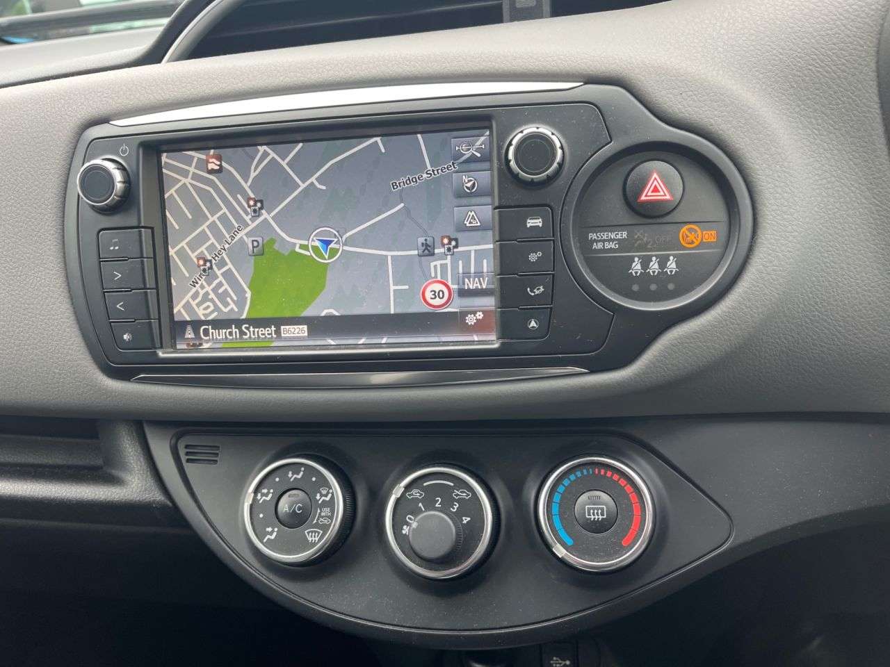 2016 TOYOTA YARIS 2016 TOYOTA YARIS