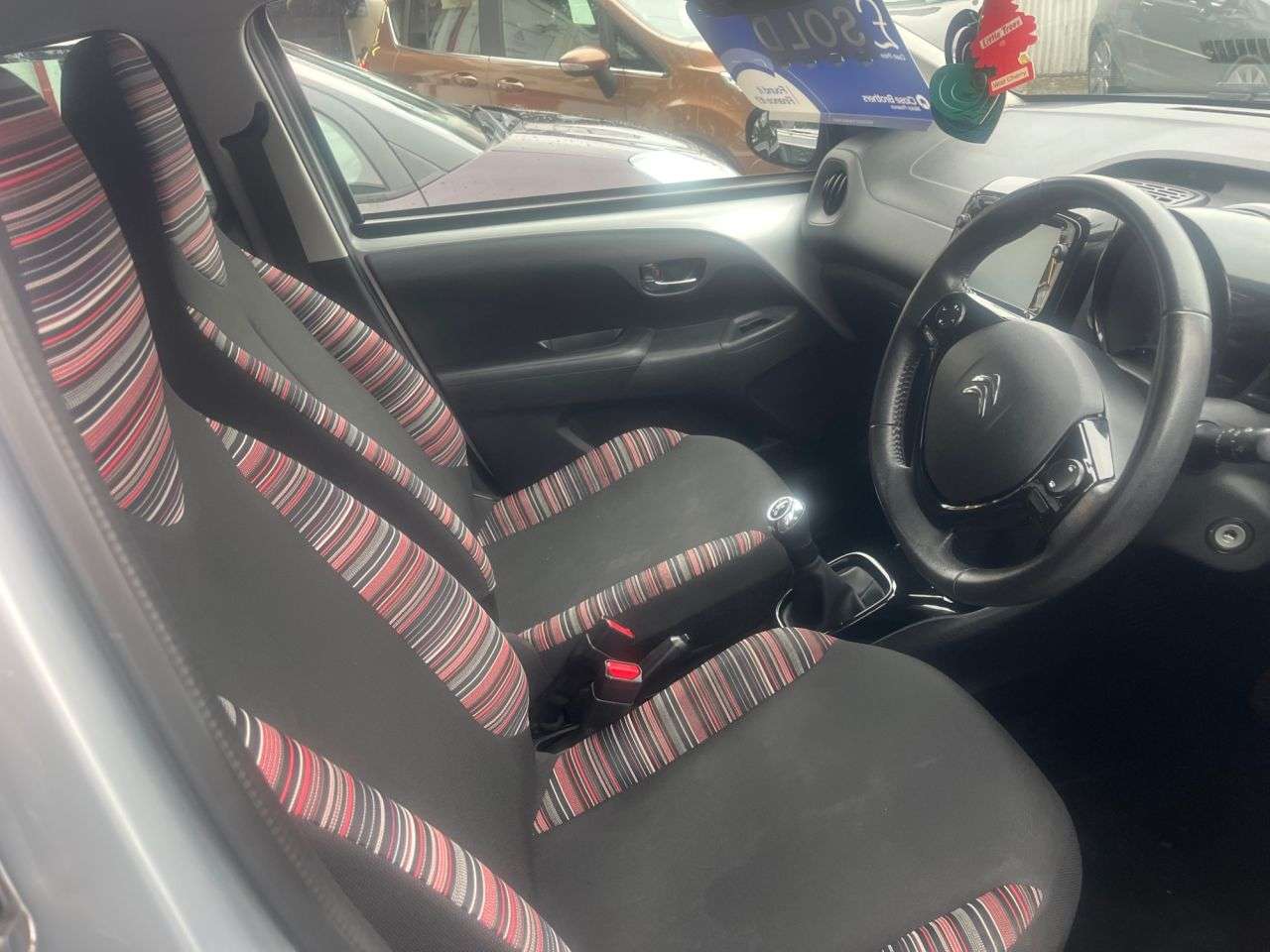A 2019 CITROEN C1 1.0 VTi Flair Hatchback 5dr Petrol Manual Euro 6 (72 ps) A 2019 CITROEN C1 1.0 VTi Flair Hatchback 5dr Petrol Manual Euro 6 (72 ps)