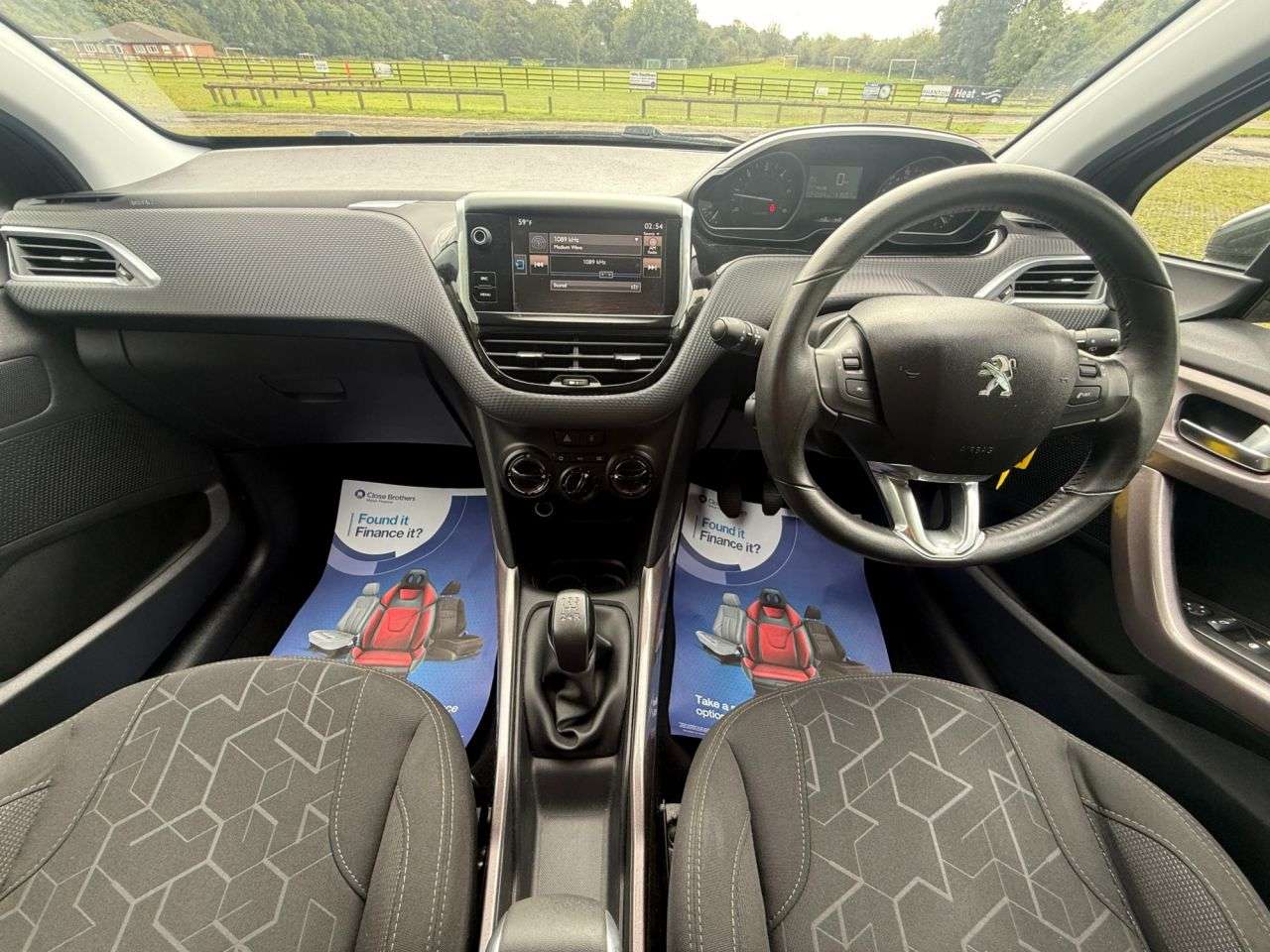2016 PEUGEOT 2008 2016 PEUGEOT 2008