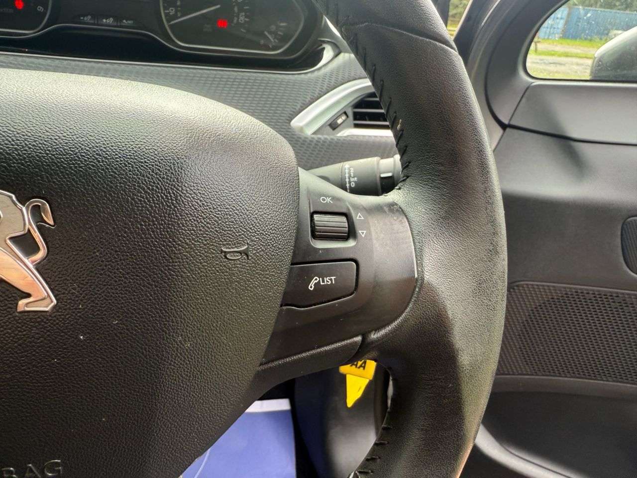2016 PEUGEOT 2008 2016 PEUGEOT 2008