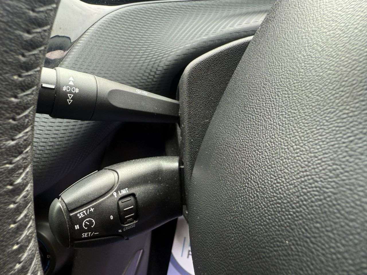 2016 PEUGEOT 2008 2016 PEUGEOT 2008