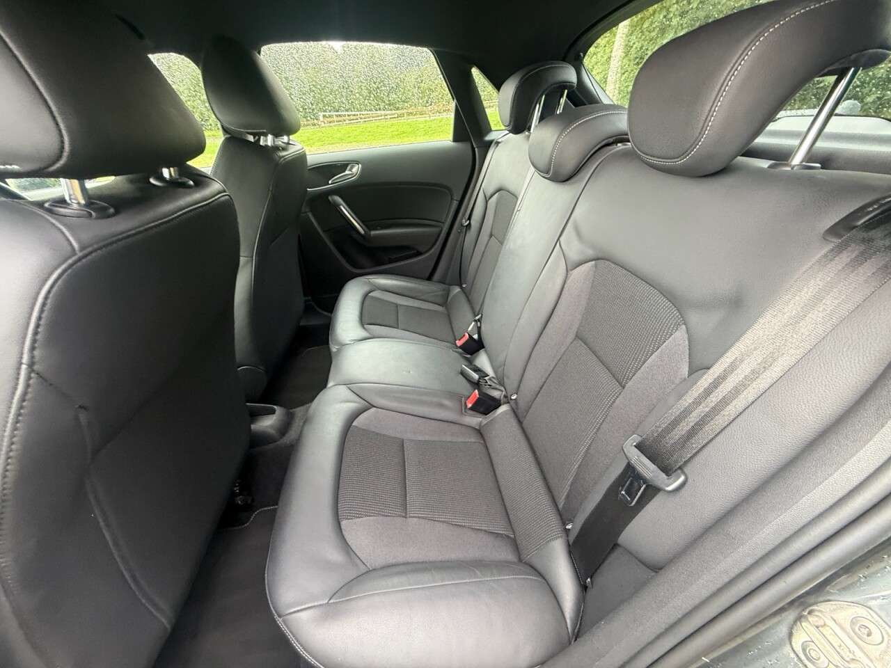 2015 AUDI A1 2015 AUDI A1
